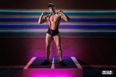 Sexy-bottom-dude-Michael-Boston-bareback-asshole-raw-fucked-Finn-Harding-huge-cock-Men-2-porno-gay-pics