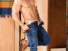 Hot-muscle-stud-Arad-Winwin-pumps-Skyy-Knox-hot-bare-ass-huge-raw-cock-005-gay-porn-pics
