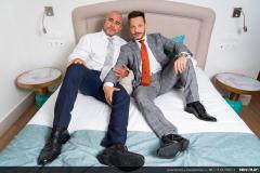 1_Gay-Brazilian-muscled-hunk-John-Brachalli-massive-uncut-cock-barebacking-horny-stud-Alan-Vicenzo-at-Men-at-Play-13-porno-gay-pics